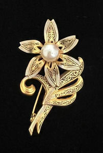 Vintage Inspired Brooch Flower Mixed Metals Gold Silver Faux Pearl Center